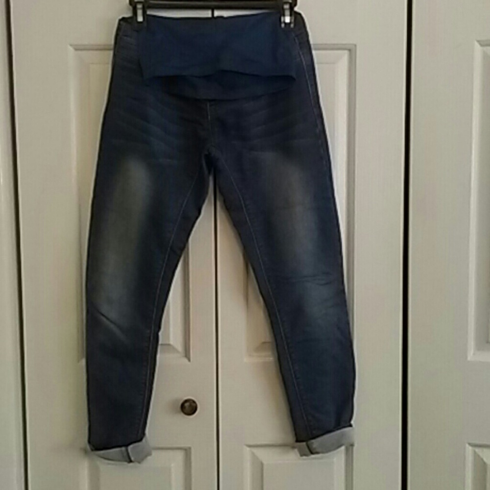 Maternity jeans